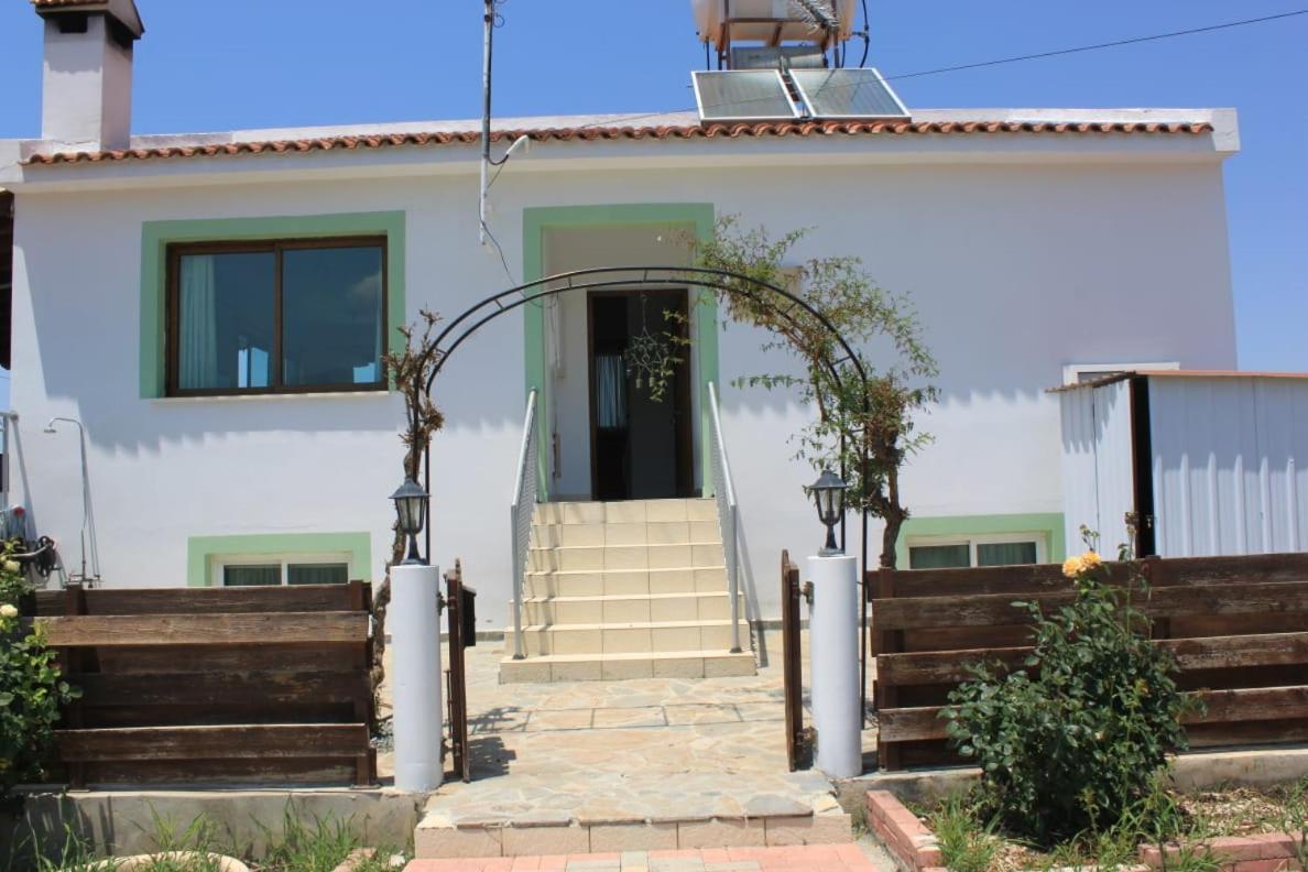 Evrykhou Yiannos House 빌라 외부 사진